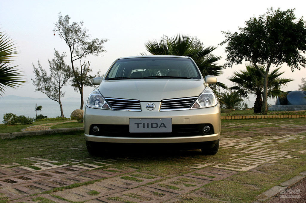 【 日产颐达高清图片】_米色_外观_搜狐汽车网
