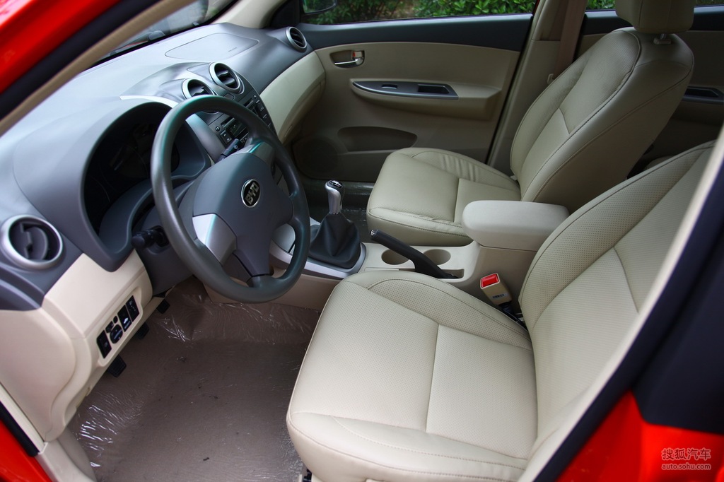 【 比亚迪g3r高清图片】_2011款 1.5l 手动尚雅型_内饰_搜狐汽车网