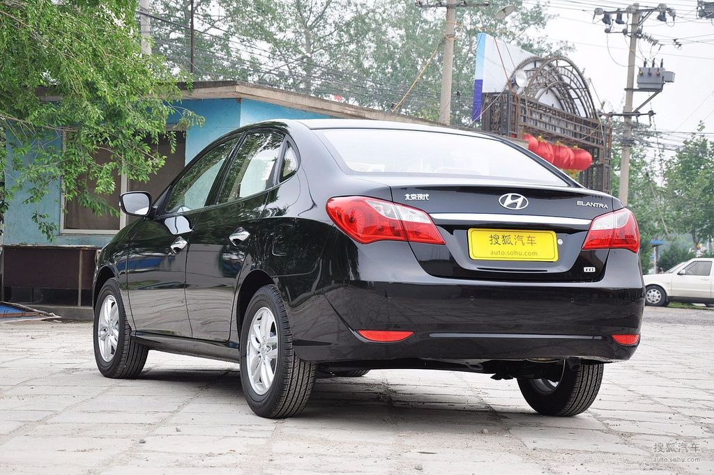 【 现代悦动高清图片】_炫黑_外观_搜狐汽车网