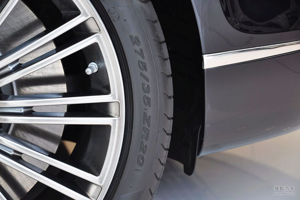 其他(403)外观颜色:板球红银色风暴glacier whitedark sapphire白色瞪