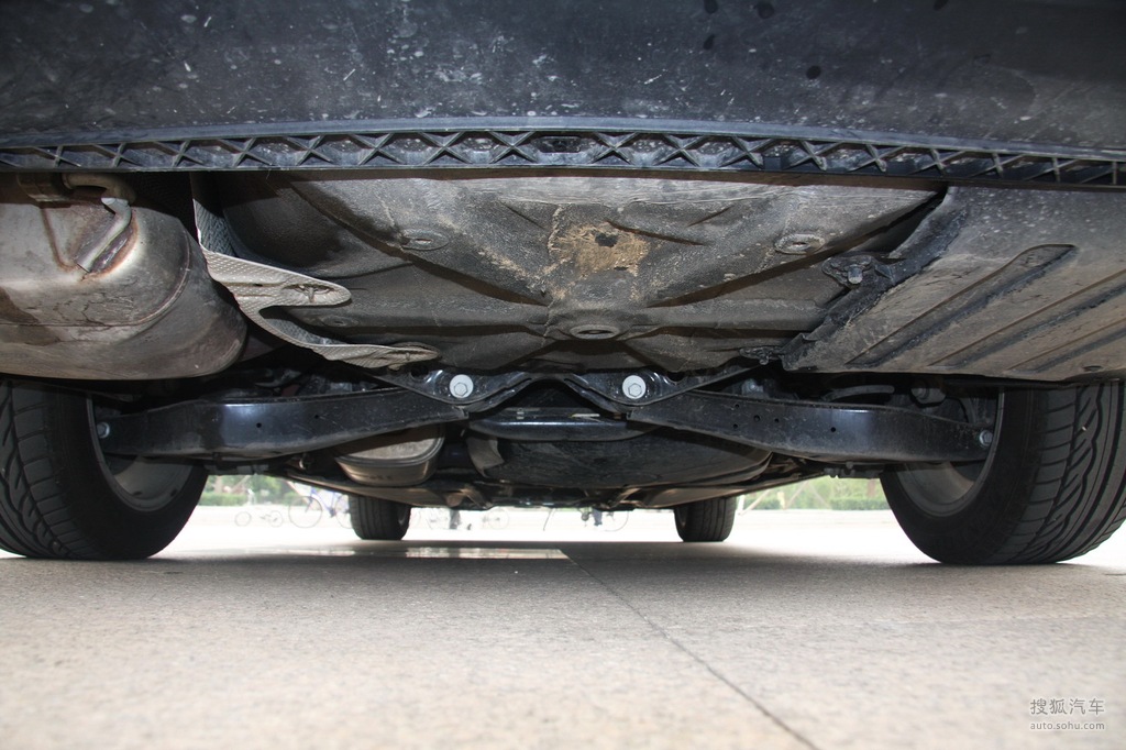 8tsi dsg御尊版 - 底盘全景提示:支持键盘翻页 ←左 右→外观(2743)