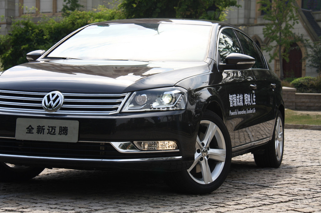 图库 大众 一汽-大众 迈腾组图 2012款全新迈腾2.0t至尊型上海试驾