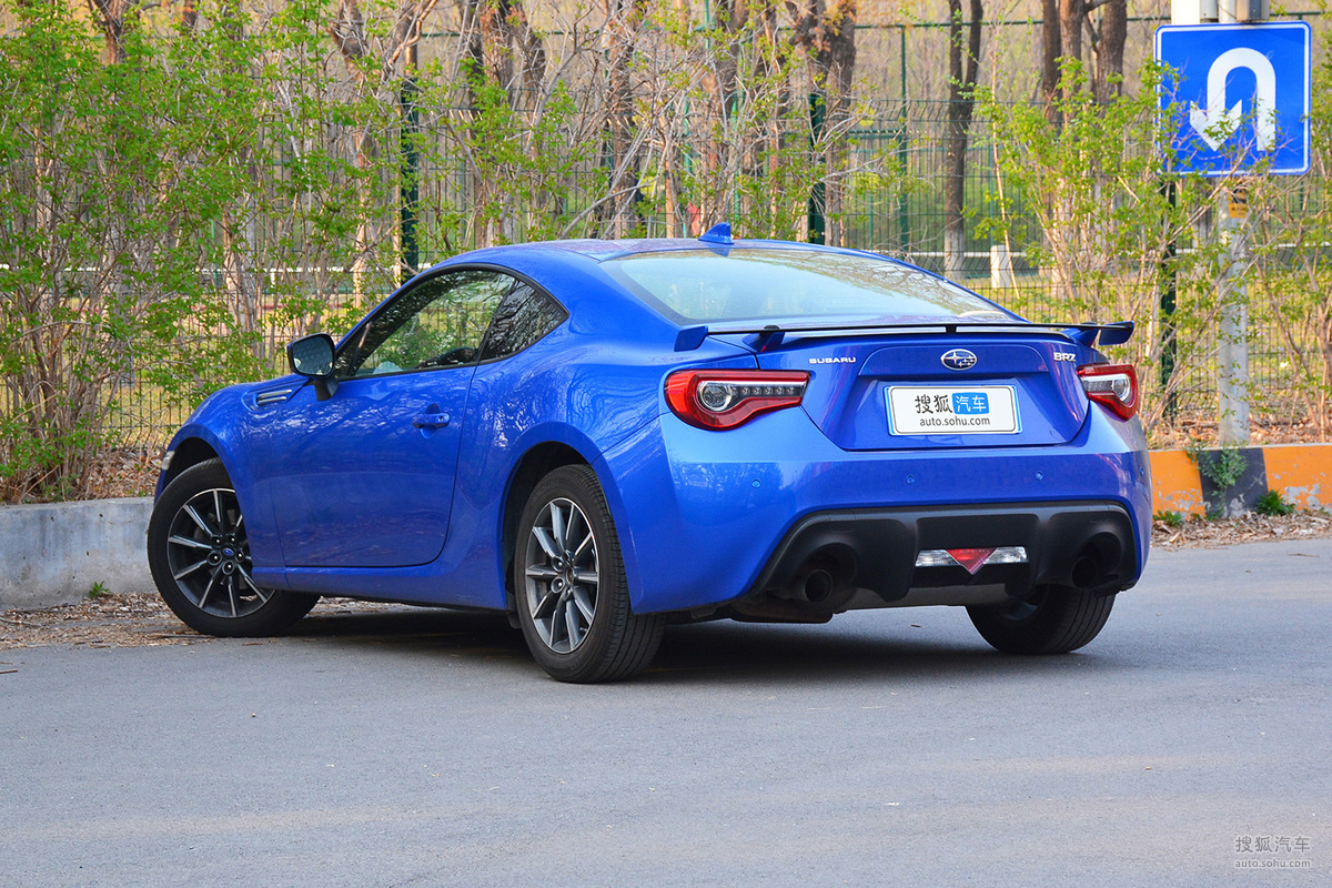 双门不是跑车的专属 这8款双门轿车40万以内就拿下