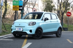 零跑汽车零跑T03