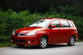 2011款铃木利亚纳a+两厢1.4L手动豪华I型试驾实拍