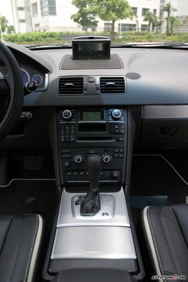 2006款沃尔沃XC90运动版