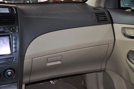2011款比亚迪L3新锋畅版1.5L手动尊贵型到店实拍