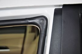 2011款比亚迪L3新锋畅版1.5L手动尊贵型到店实拍