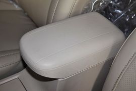 2011款比亚迪L3新锋畅版1.5L手动尊贵型到店实拍