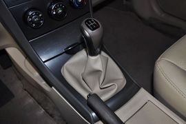2011款比亚迪L3新锋畅版1.5L手动尊贵型到店实拍
