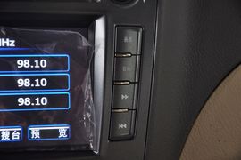 2011款比亚迪L3新锋畅版1.5L手动尊贵型到店实拍