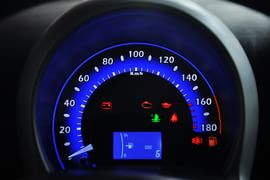   2011款比亚迪F0 1.0L手动铉酷型