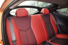 2011款现代飞思Veloster