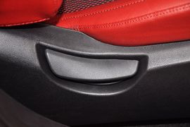 2011款现代飞思Veloster