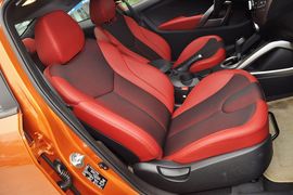 2011款现代飞思Veloster