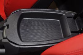 2011款现代飞思Veloster