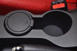 2011款现代飞思Veloster