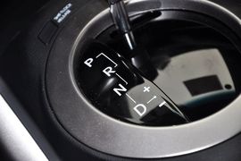 2011款现代飞思Veloster