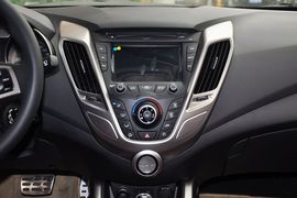 2011款现代飞思Veloster