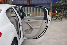 2011款东风标致508
