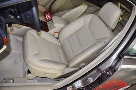 2012款广汽传祺