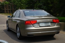 2011款奥迪A8L