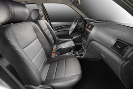 2012款奇瑞旗云2