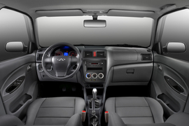 2012款奇瑞旗云2