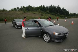 2008款三菱戈蓝