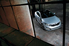 2011款东风悦达起亚K5试驾报告