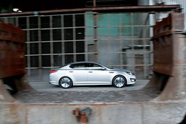 2011款东风悦达起亚K5试驾报告