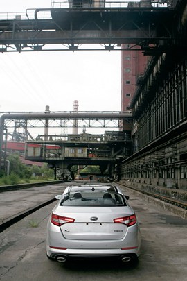 2011款东风悦达起亚K5试驾报告