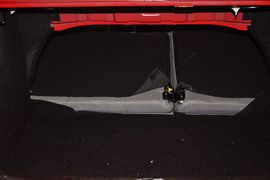 2010款长安悦翔1.5L