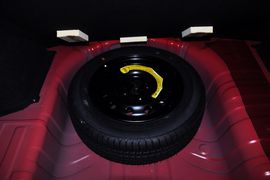 2010款长安悦翔1.5L