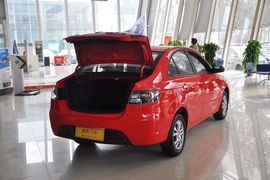 2010款长安悦翔1.5L