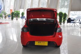 2010款长安悦翔1.5L