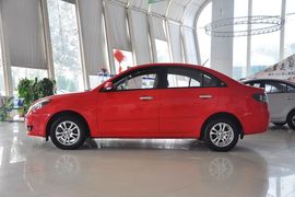 2010款长安悦翔1.5L