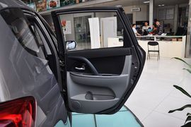 2010款长安CX20