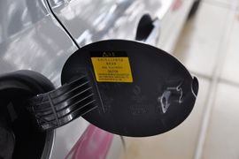 2011款长安CX30三厢