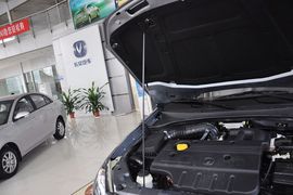 2011款长安CX30三厢