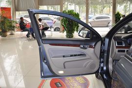 2011款长安CX30三厢