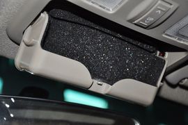 2011款长安CX30三厢