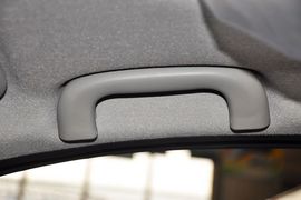 2011款长安CX30三厢