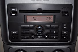 2011款长安CX30三厢