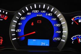 2011款长安CX30三厢