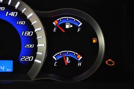 2011款长安CX30三厢