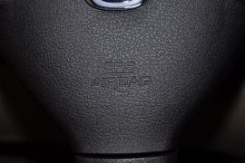 2011款长安CX30三厢