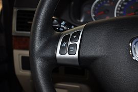 2011款长安CX30三厢