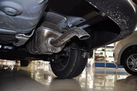 2011款长安悦翔三厢