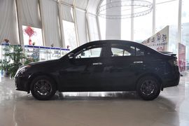 2011款长安悦翔三厢